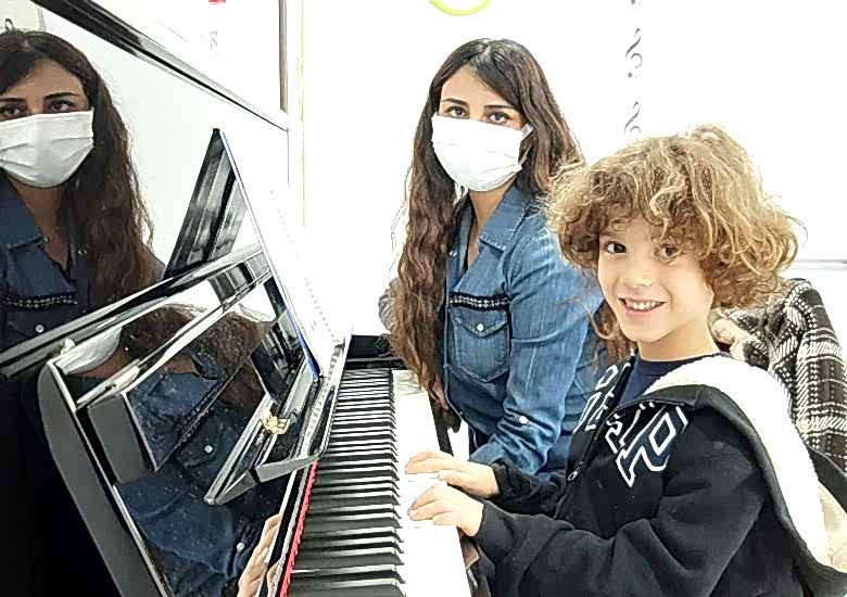 Çocuklara Yönelik Özel Bir Eğitim Programınız Var Mı?